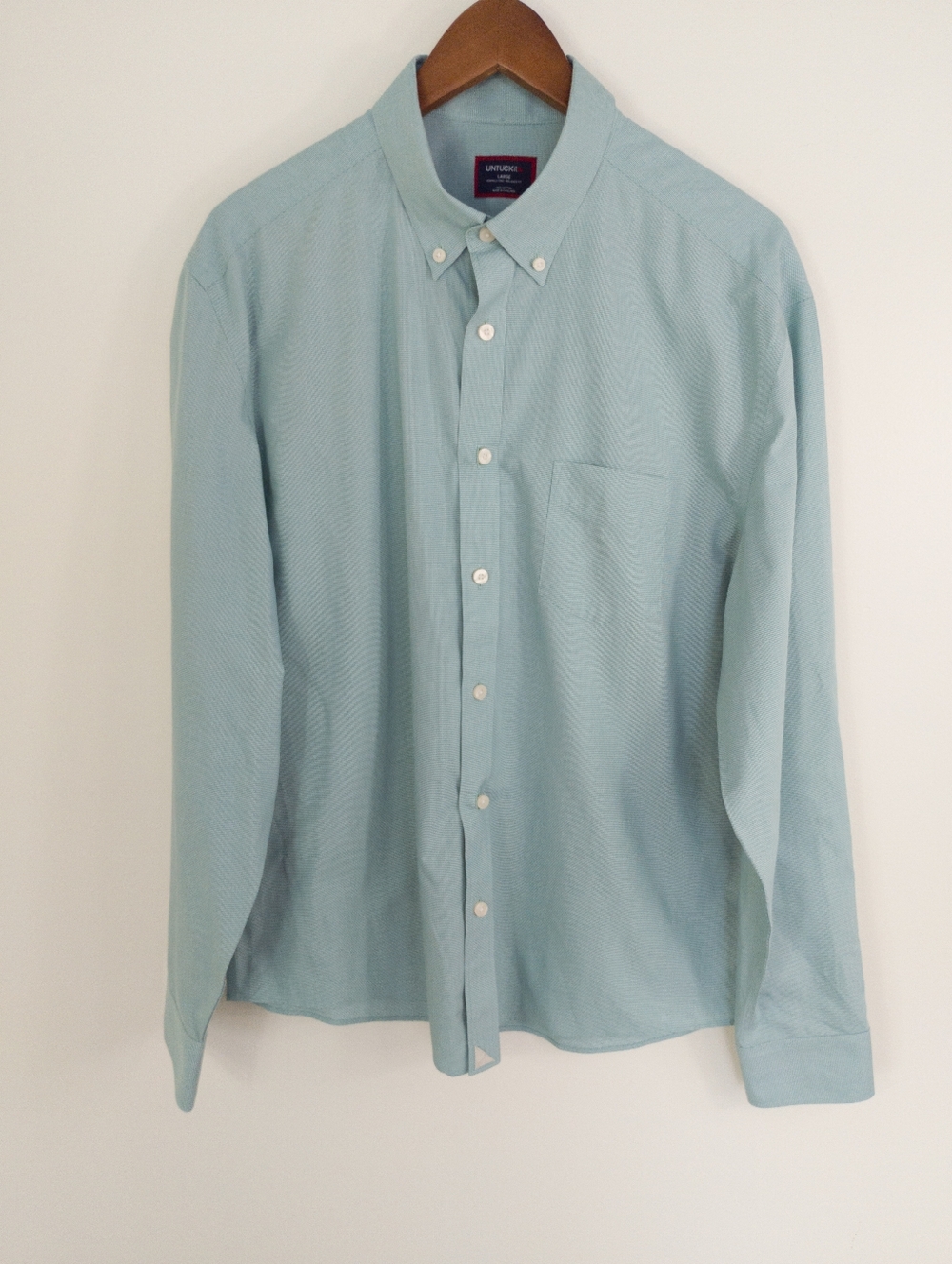 Untuckit Button Down Dress Shirt Size Large Wrinkle Free